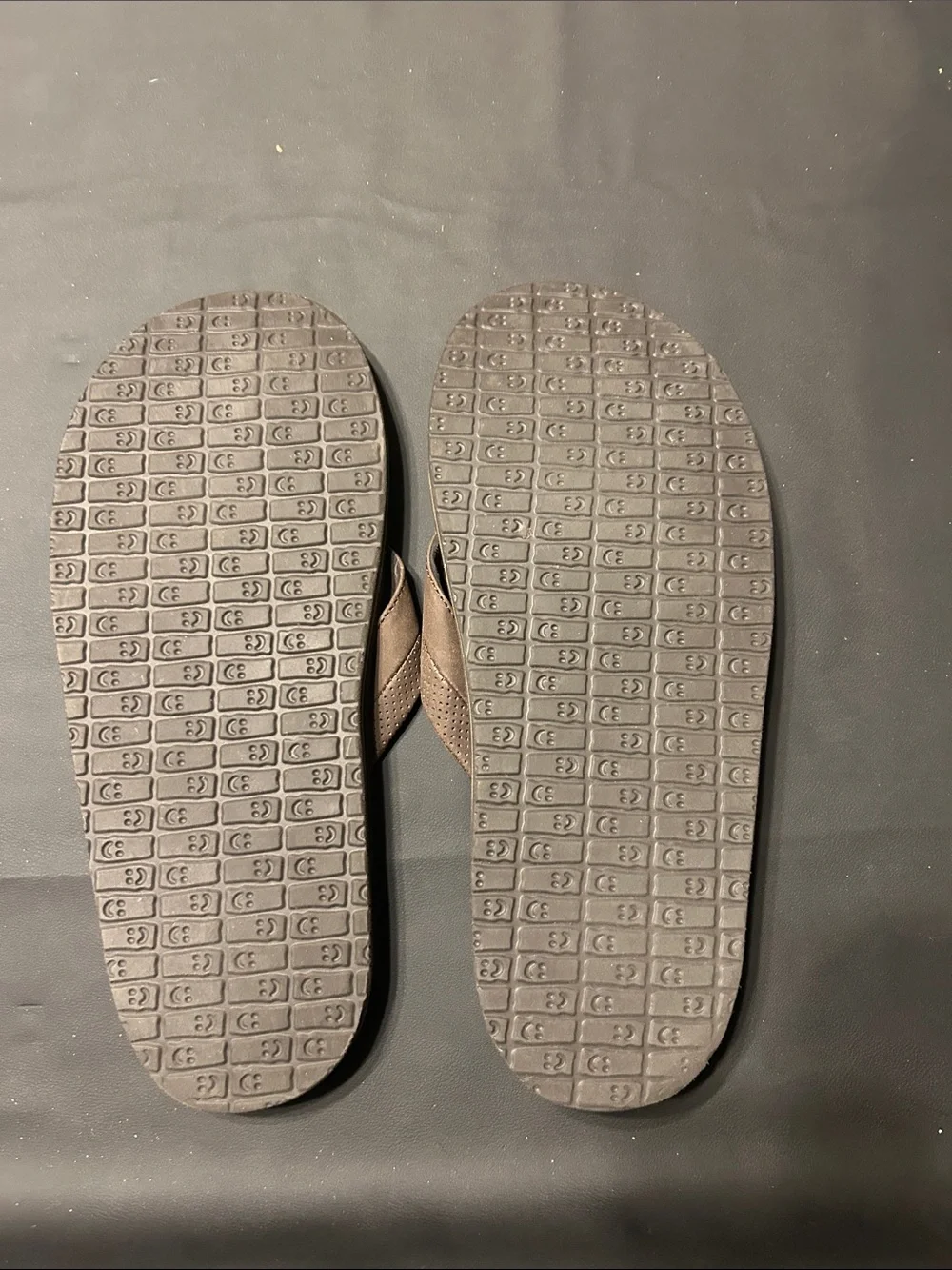 Sanuk Men’s Flip Flop Sandals Black Size 13 Cushioned Comfort Beach Casual